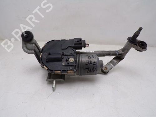 Used Front wiper motor VW GOLF PLUS V (5M1, 521) 1.6 (102 hp) 32841658