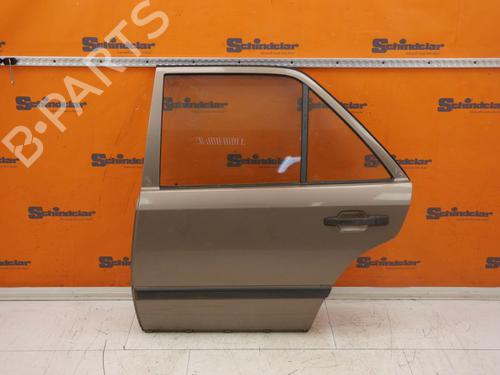 Used Left rear door MERCEDES-BENZ 124 Saloon (W124) 200 (124.020) (109 hp) 24624255