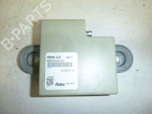 Used Control unit BMW 5 (F10) 530 d xDrive (258 hp) 24385990