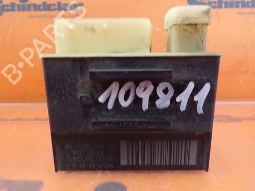 electronic-module-peugeot-308-ii-lb_-lp_-lw_-lh_-l3_-2013-2014-2015-2016-2017-2018-2019-2020-2021-32645063 main image