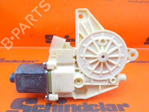 right-rear-window-motor-mercedes-benz-e-class-t-model-s212-2009-2010-2011-2012-2013-2014-2015-2016-33148701 main image