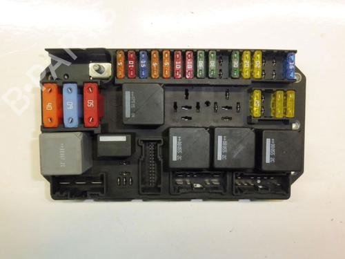 Used Fuse box Fuse box LAND ROVER RANGE ROVER III (L322) 3.6 D 4x4 (272 hp) 33142846 33142846