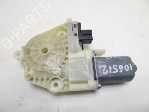 Used Right front window motor PORSCHE PANAMERA (970) 3.0 D (250 hp) 32640302