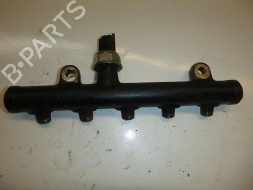 Injection rail FORD MONDEO IV Turnier (BA7) 2.0 TDCi | BP30669563M98