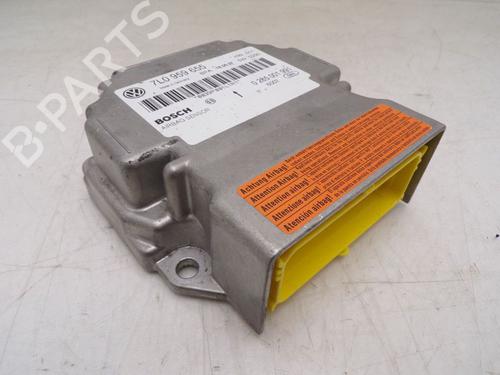 Used ECU airbags VW TOUAREG (7LA, 7L6, 7L7) 3.0 V6 TDI (225 hp) 30797443