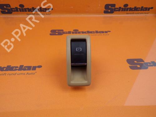 switch-porsche-cayenne-92a-2010-2011-2012-2013-2014-2015-2016-2017-2018-32833065 main image