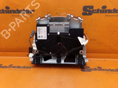 Interior roof light MERCEDES-BENZ SLK (R171) 200 Kompressor (171.442) | BP24870591I8 