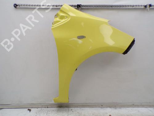 Używane Błotnik przedni prawy TOYOTA YARIS (_P9_) 1.0 VVT-i (KSP90_, KSP90R) (69 hp) 29380672