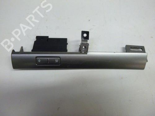 Used Switch VW PHAETON (3D1, 3D2, 3D3, 3D4, 3D6, 3D7, 3D8, 3D9) 3.0 V6 TDI 4motion (240 hp) 24385515