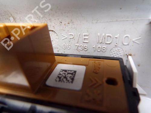 Interior roof light PEUGEOT 2008 I (CU_) 1.2 THP 110 / PureTech 110 | BP30515881I8