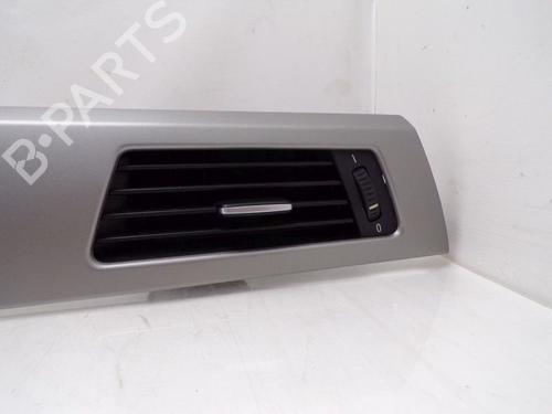 Air vent BMW 3 Touring (E91) 318 i | BP33246083I21  - Image 7