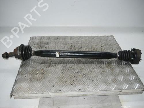 Transmisión delantera derecha Transmisión delantera derecha VW GOLF V (1K1) 1.4 16V (75 hp) 33743748 33743748