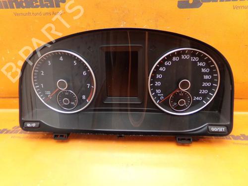display-monitor-vw-touran-1t3-2010-2011-2012-2013-2014-2015-2016-32647056 main image