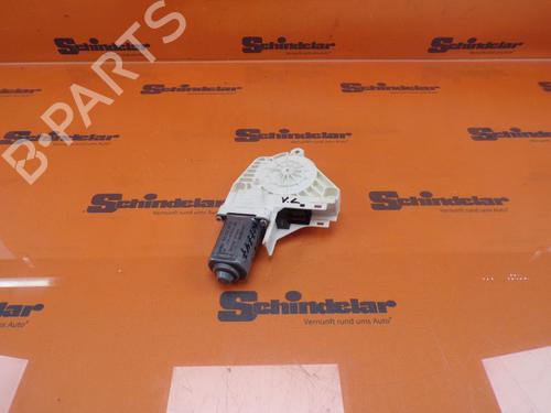 Left front window motor AUDI A4 B8 (8K2) 2.0 TDI | BP32642110E21