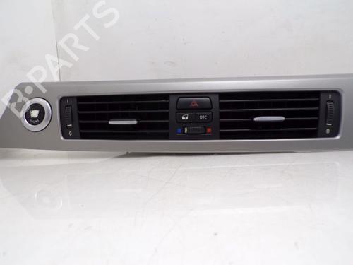 Air vent BMW 3 Touring (E91) 318 i | BP33246083I21  - Image 6