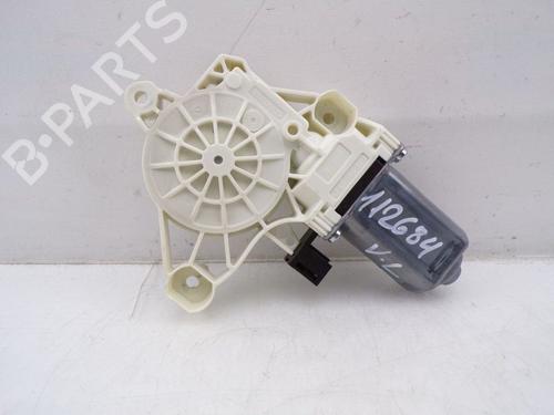 Used Left front window motor MERCEDES-BENZ CLA Shooting Brake (X118) CLA 180 (118.684) (136 hp) 32840617