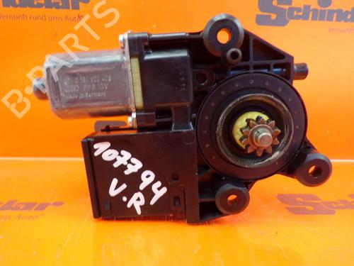 Used Right front window motor RENAULT SCÉNIC III (JZ0/1_) 1.9 dCi (JZ0J, JZ1J, JZ1K, JZ1S) (131 hp) 24390938