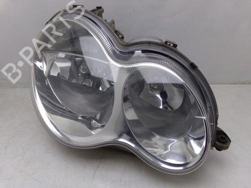 Used Right headlight MERCEDES-BENZ C-CLASS T-Model (S203) C 280 (203.254) (231 hp) 30797343