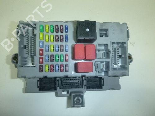 Used Fuse box Fuse box ALFA ROMEO 159 Sportwagon (939_) 2.4 JTDM (939.BXM1B) (210 hp) 33143399 33143399