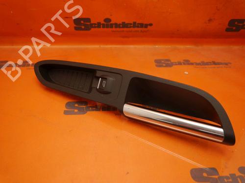 switch-ford-kuga-ii-dm2-2012-33150985 main image