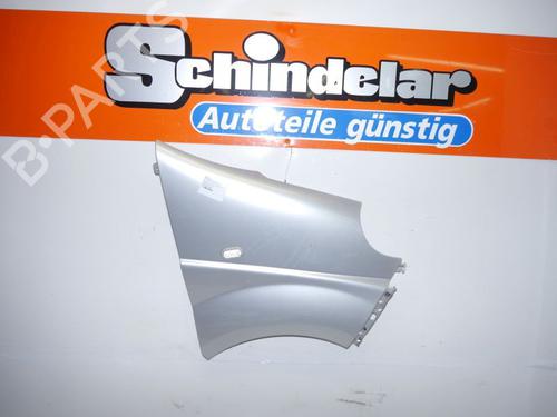 Used Right front fenders RENAULT TRAFIC II Bus (JL) 2.0 dCi 115 (114 hp) 24384924