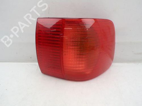 Højre baglygte Højre baglygte AUDI 80 B4 Saloon (8C2) 2.0 (90 hp) 33892497 33892497