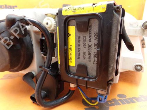 Left headlight VOLVO V40 Estate (645) 2.0 T | BP27551663C28 