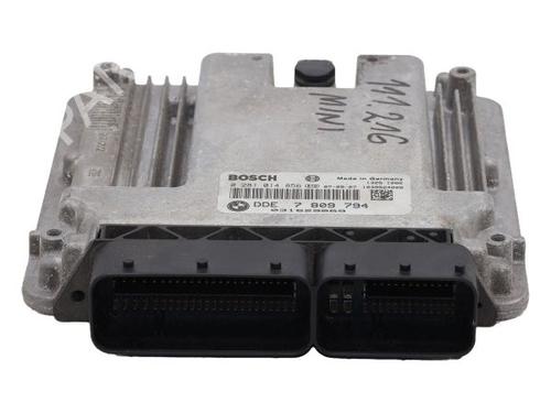 Used Engine control unit (ECU) Engine control unit (ECU) MINI MINI (R56) Cooper D (109 hp) 37080789 37080789