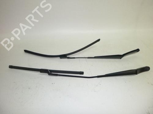 front-windshield-wiper-arm-vw-passat-cc-b6-357-2008-2009-2010-2011-2012-33143718 main image