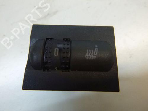 Used Switch SKODA FABIA I Combi (6Y5) 1.2 (64 hp) 24379787