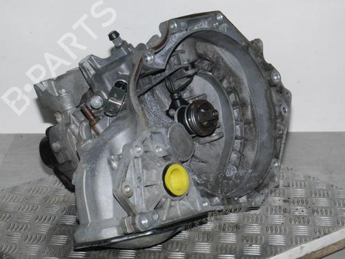 Used Gearbox OPEL CORSA D (S07) 1.0 (L08, L68) (60 hp) 24389462