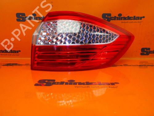 Używane Lampa tylna prawa FORD MONDEO IV Turnier (BA7) 2.0 TDCi (140 hp) 32829758