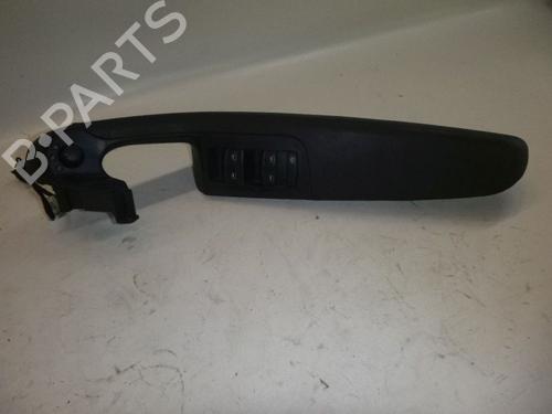 Armrest / Center console AUDI A6 C6 (4F2) 2.0 TDI | BP32635978I20