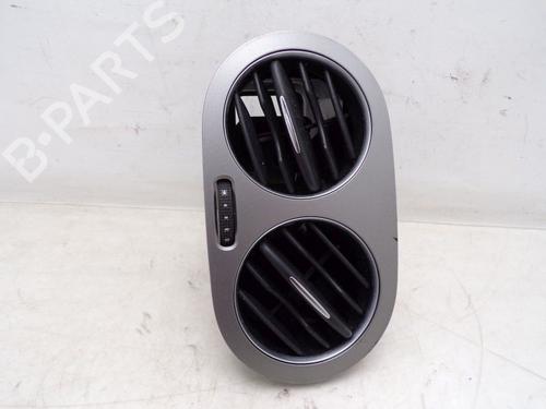 Difusor / Saída de ar VW TIGUAN (5N_) 1.4 TSI (122 hp) 31691837
