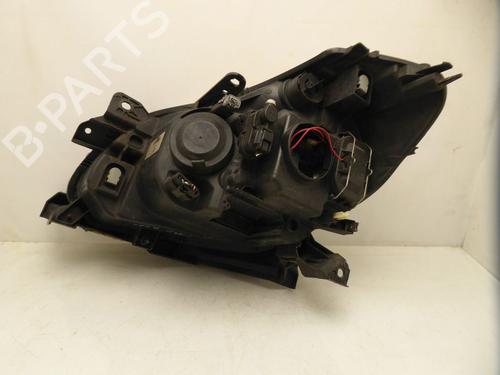 Right headlight RENAULT CLIO III (BR0/1, CR0/1) 1.6 16V (BR09, BR0T, CR09, CR0T) | BP30189477C29