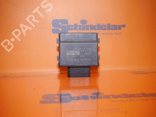 control-unit-audi-a4-b9-avant-8w5-8wd-2015-33146190 main image