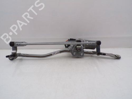 Motorino del tergicristallo anteriore BMW 1 (F40) 118 i (136 hp) 31162232