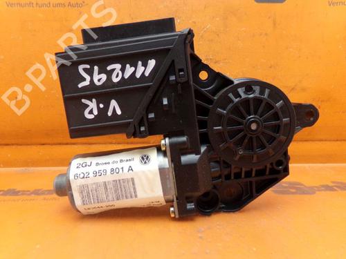 Used Right front window motor Right front window motor VW POLO IV Saloon (9A4, 9A2, 9N2, 9A6) 1.4 (75 hp) 33684677 33684677