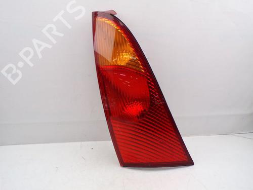 Used Right taillight FORD FOCUS I (DAW, DBW) 1.8 16V (115 hp) 32650473
