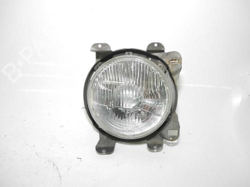 Used Right headlight VW POLO II (86C, 80) 1.0 (40 hp) 24382391