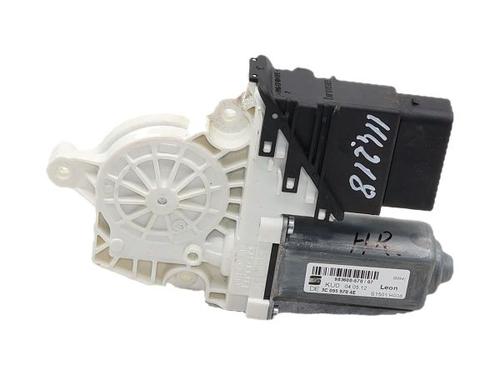 right-rear-window-motor-seat-leon-1p1-2005-2006-2007-2008-2009-2010-2011-2012-2013-40024575 main image