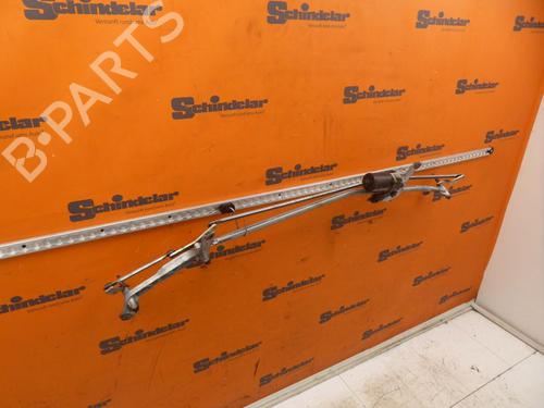 Used Front wipers mechanism MERCEDES-BENZ VITO / MIXTO Van (W639) 109 CDI (639.601, 639.603, 639.605) (88 hp) 29015514