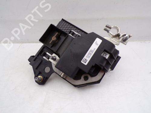 Used Fuse box Fuse box MERCEDES-BENZ CLA Shooting Brake (X118) CLA 180 (118.684) (136 hp) 33157150 33157150