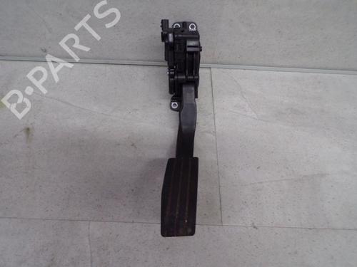 Pedal RENAULT TWINGO II (CN0_) 1.2 16V (CN04, CN0B) (75 hp) 32639714