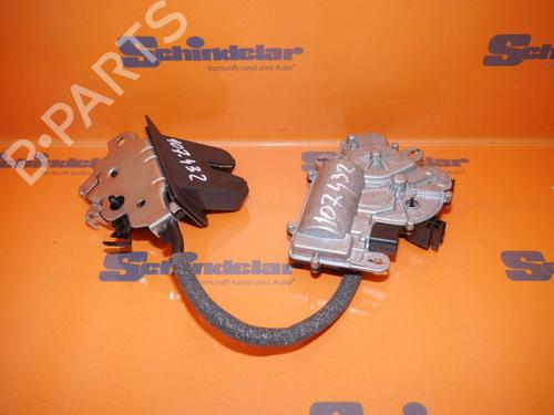 Bagklap lås AUDI A4 B9 Avant (8W5, 8WD) 2.0 TDI (150 hp) 24389992