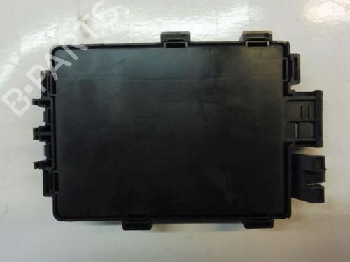 Fuse box TESLA MODEL X (5YJX) P90D AWD | BP33142718E1 - Image 2