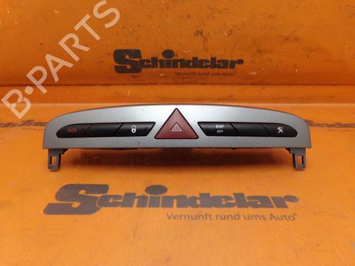 Used Switch Switch PEUGEOT 308 SW I (4E_, 4H_) 2.0 HDi (150 hp) 33152168 33152168