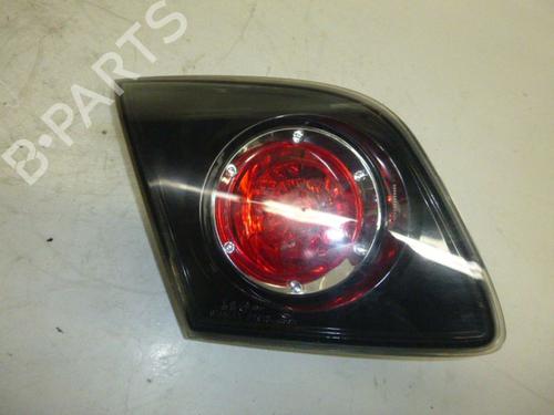 Feu de coffre gauche MAZDA 3 (BK) 1.6 (BK14) (105 hp) 32826165