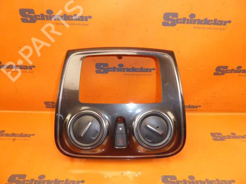 Difusor / Saída de ar DACIA SANDERO II TCe 90 (B8M1, B8MA, B8AC) (90 hp) 32830530