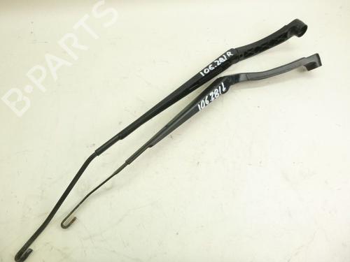 Used Front windshield wiper arm OPEL INSIGNIA A Sports Tourer (G09) 2.0 Biturbo CDTI 4x4 (35) (195 hp) 33144715